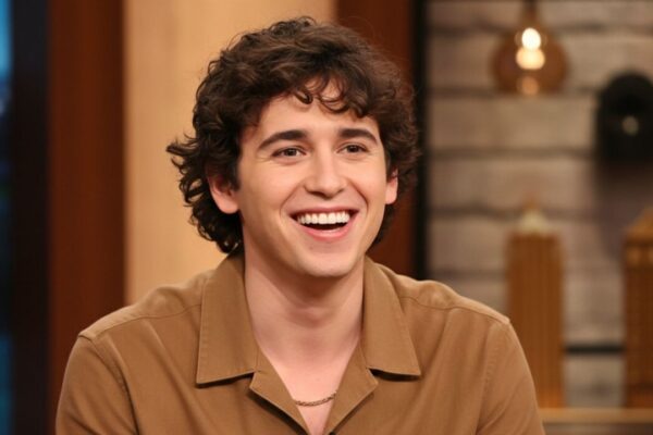 Marcello Hernandez Height